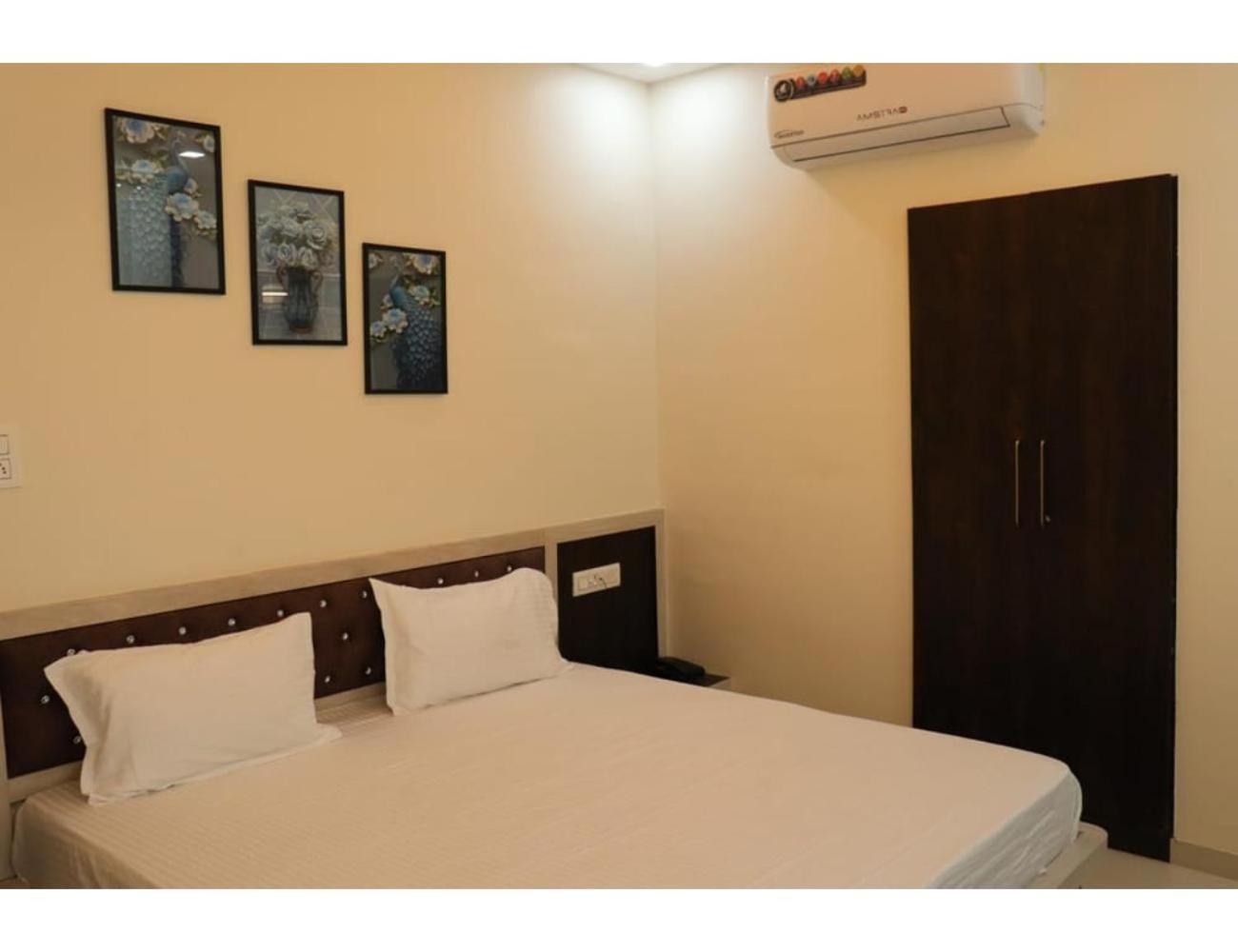Hotel Dazzle, Jodhpur Dzsódhpur Kültér fotó